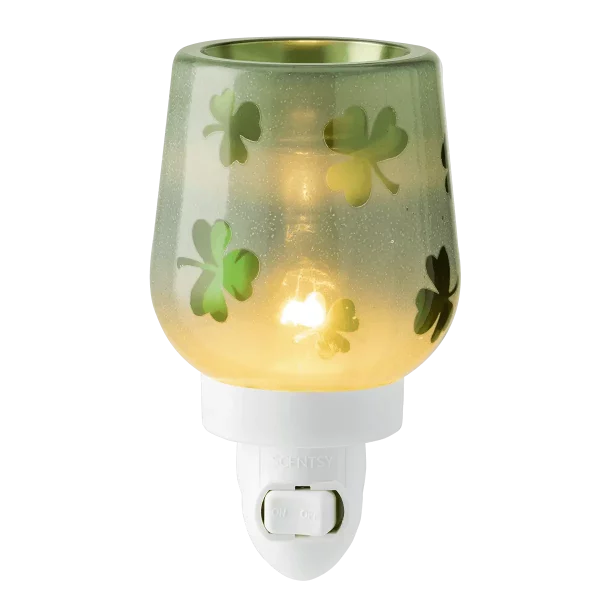 Shamrock Mini Warmer with Wall Plug