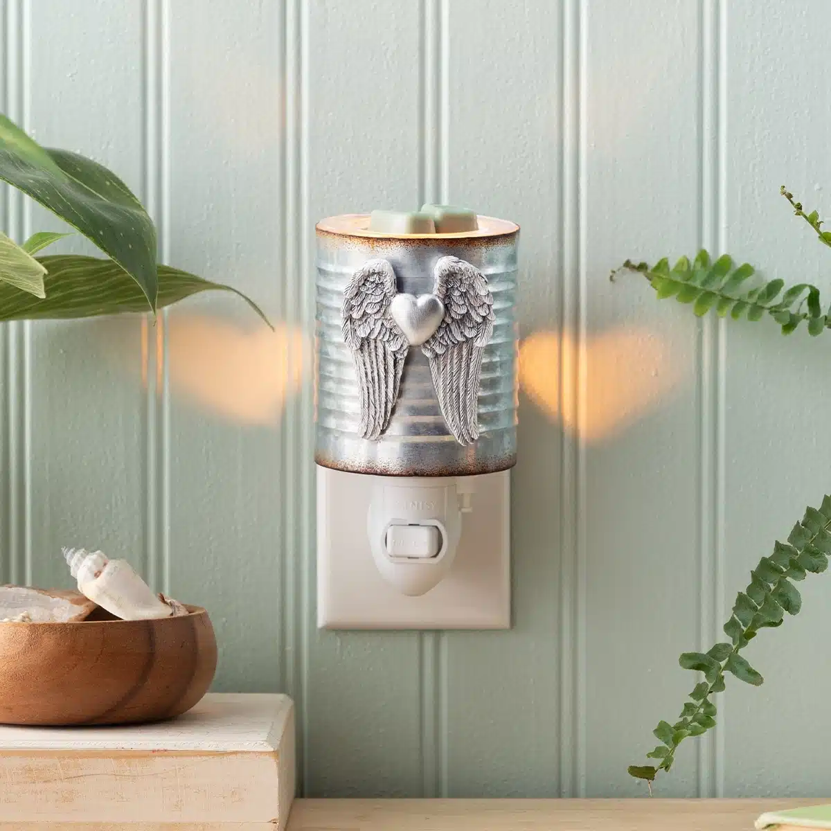 Angel Wings Scentsy Plugin Mini Warmer - Image 2